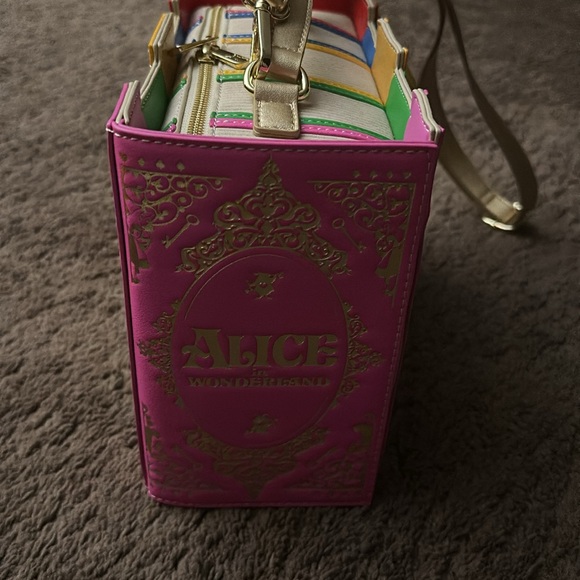 Disney Book Purse - Picture 4 of 6